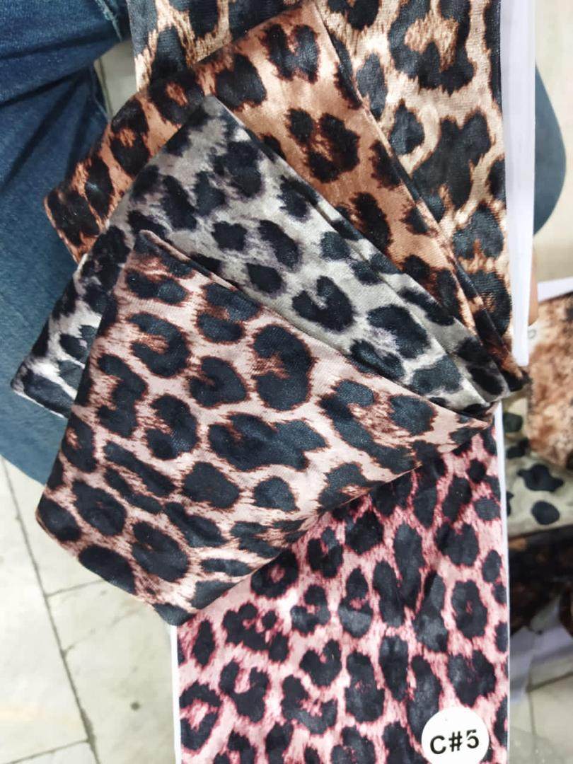 پارچه مخمل مانتویی پارچه مخمل ساده پارچه مخمل کبریتی نساجی کاماش